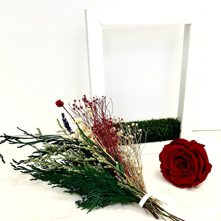 Luxury Floral Kit to Arrange a DIY Floral Frame with 1 REAL Preserved Rose, Hydrangea, Lavender and More!