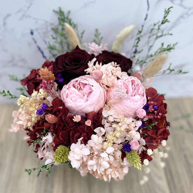 Luxury Floral Kit to Arrange a DIY Centerpiece with 5 REAL Preserved Roses, Hydrangea, Lavender and More!
